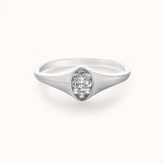 Oval Pavé Signet Ring | White Gold - Zayla