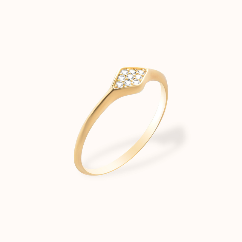 Diamond Pavé Signet Ring - Zayla