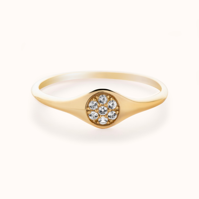 Round Pavé Signet Ring - Zayla