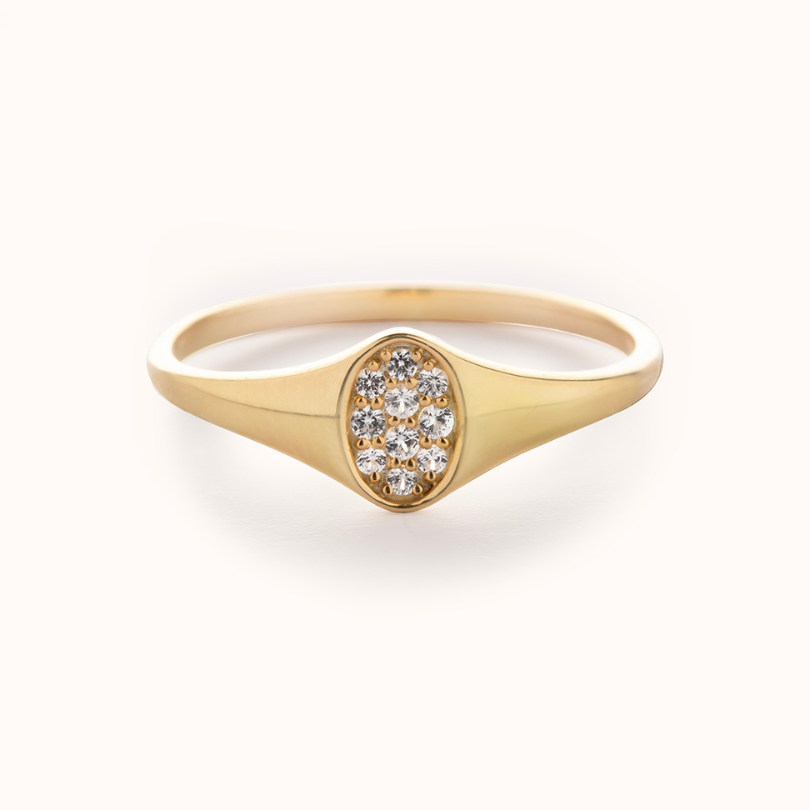 Oval Pavé Signet Ring - Zayla