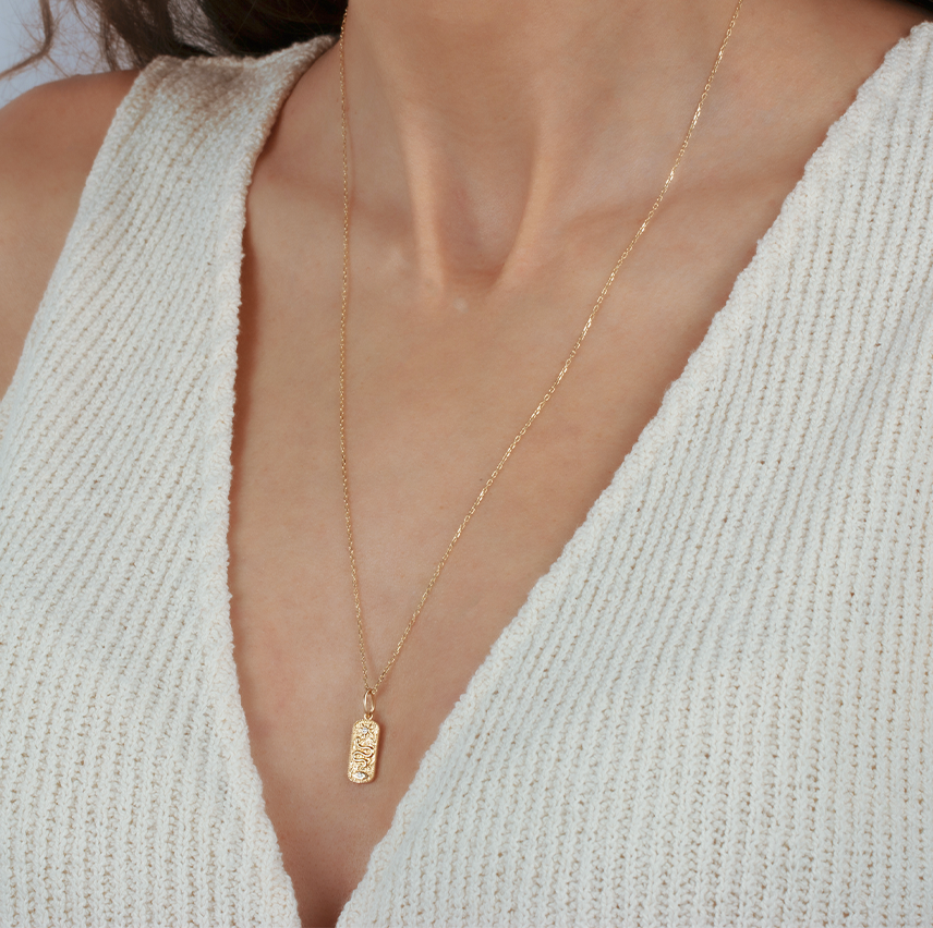 Snake Tablet Pendant Necklace - Zayla